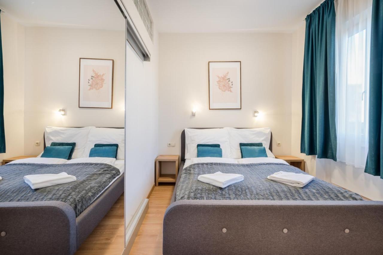 Bpr Blue Paradise Apartment With A/C Budapeste Exterior foto